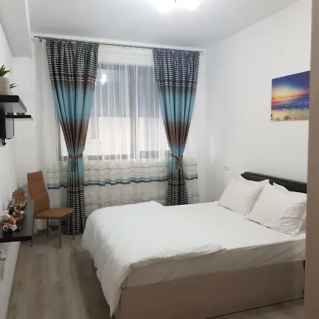 Rina Appartamento Năvodari